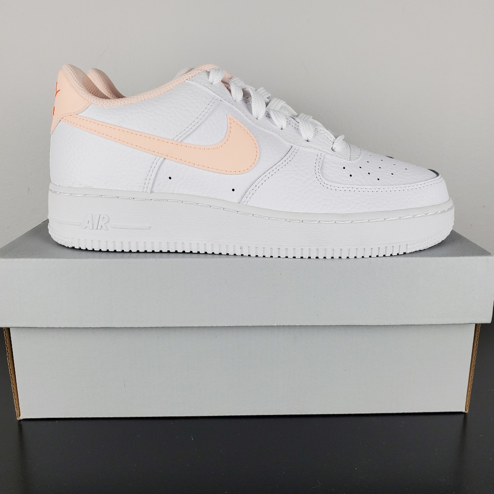 Nike Air Force 1 Low Women's Light Mango Peach - Picture 2 of 7